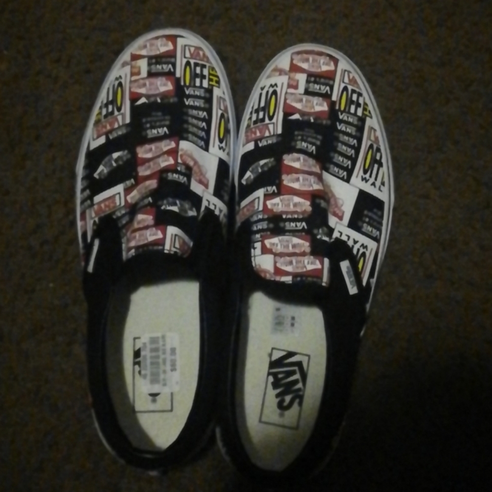 Vans - Picture 1 of 4